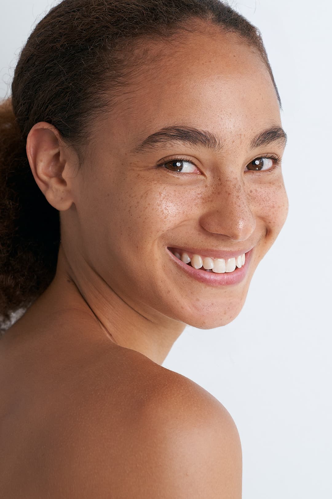 brand photographer e-commerce  model portfolio New York Brooklyn Hoboken New Jersey jersey city model book look book campaign apparel beauty content digitals test