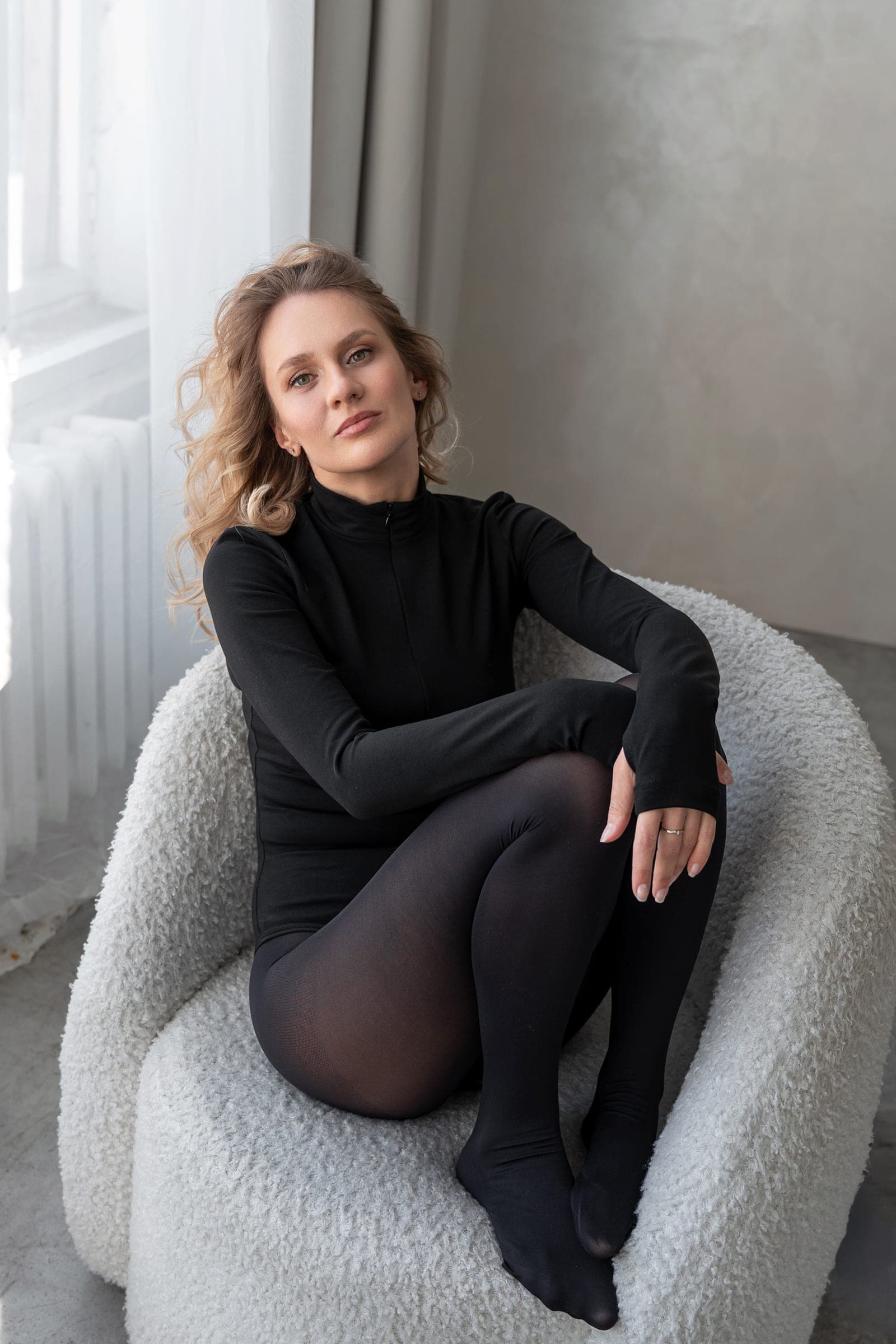 Portrait — Series 02 — Portrait photography by Maria Levi